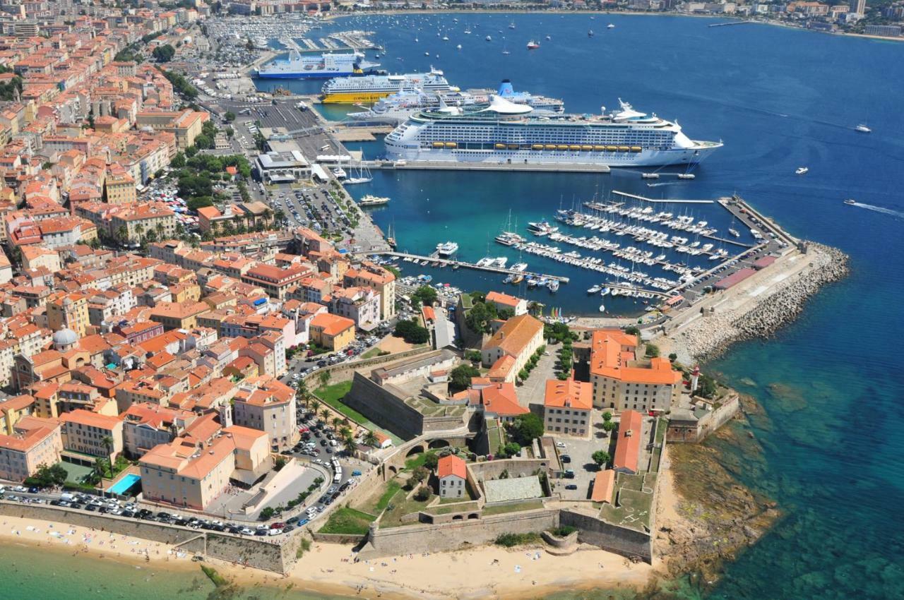 F3 - Standing Centre Ville Calme Et Climatise Ajaccio  Zewnętrze zdjęcie